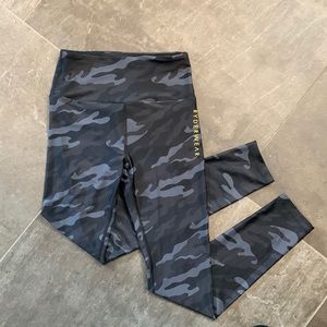 Ryderwear Black Camo scrunch butt